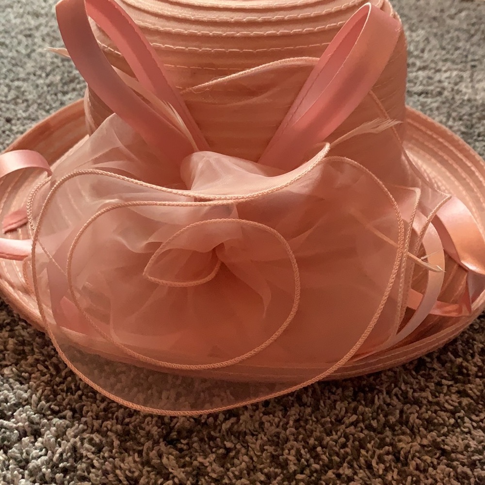 hat - Picture 2 of 5